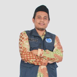 Ihwan muslim Lc.