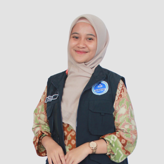 Nur Fadhilah Alam, S.Pd., Gr