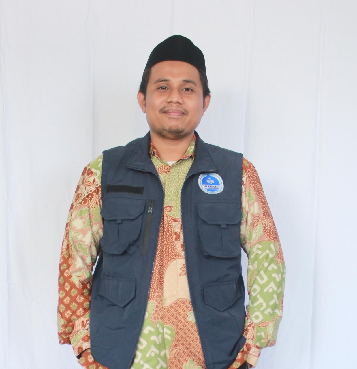 Ihwan muslim Lc.